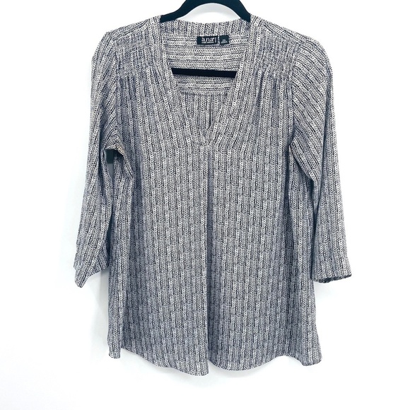 a.n.a Black White Semi Sheer Mock Shoulder V-Neck 3/4 Sleeve Blouse Petite Small - Picture 1 of 6